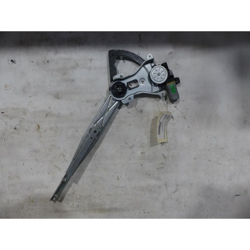 Leve vitre electrique avant droit CHEVROLET AVEO 1 Photo n°1