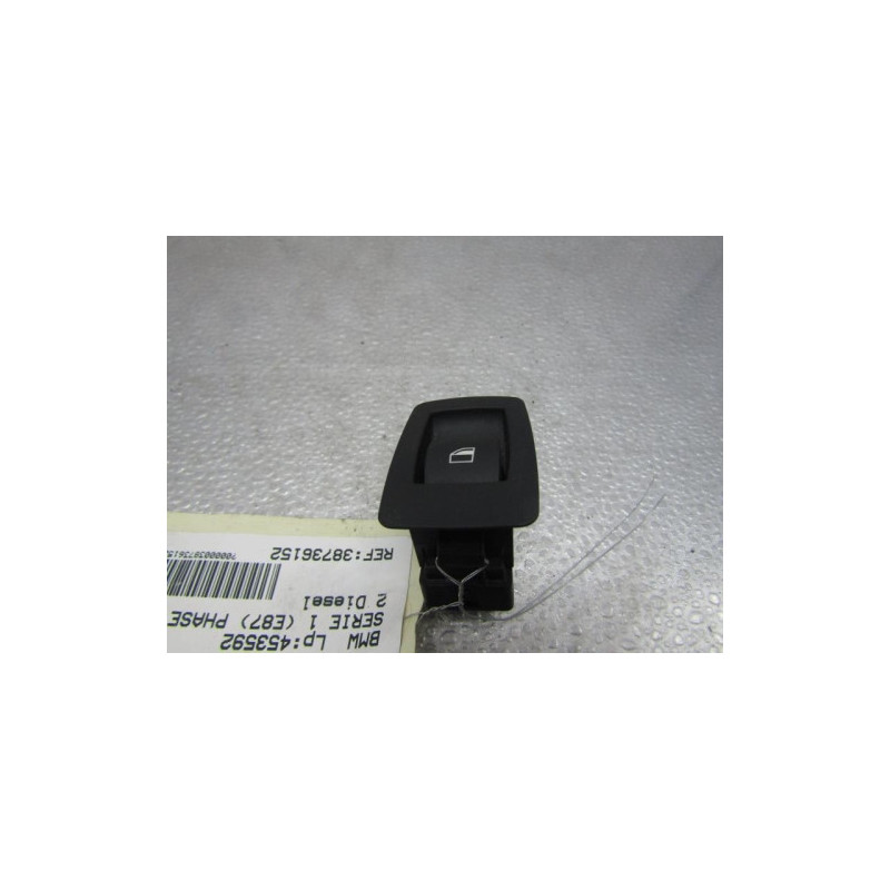 Interrupteur de leve vitre arriere droit BMW SERIE 1 E87 Photo n°1