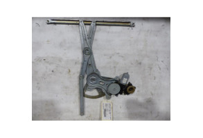 Leve vitre electrique arriere gauche TOYOTA COROLLA VERSO 2 Photo n°1