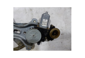 Leve vitre electrique arriere gauche TOYOTA COROLLA VERSO 2 Photo n°2