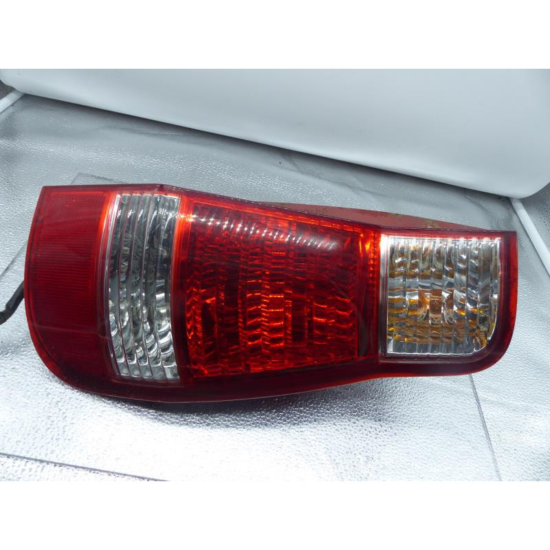 Feu arriere principal droit (feux) HYUNDAI MATRIX Photo n°1