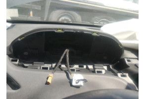 Leve vitre electrique avant gauche PEUGEOT 208 1 Photo n°8