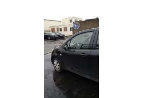 Feu arriere stop central SUZUKI SPLASH Photo n°9