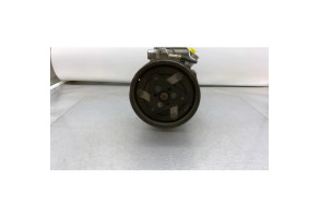 Compresseur clim AUDI A3 1 Photo n°2