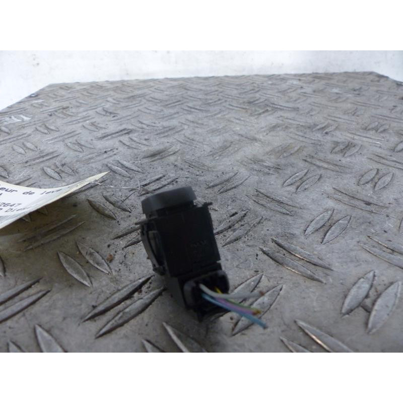 Interrupteur de leve vitre avant droit PEUGEOT 607 Photo n°1