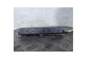 Feu arriere stop central AUDI A4 1 Photo n°2