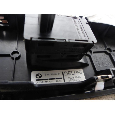 Interrupteur de leve vitre avant droit BMW SERIE 5 E61