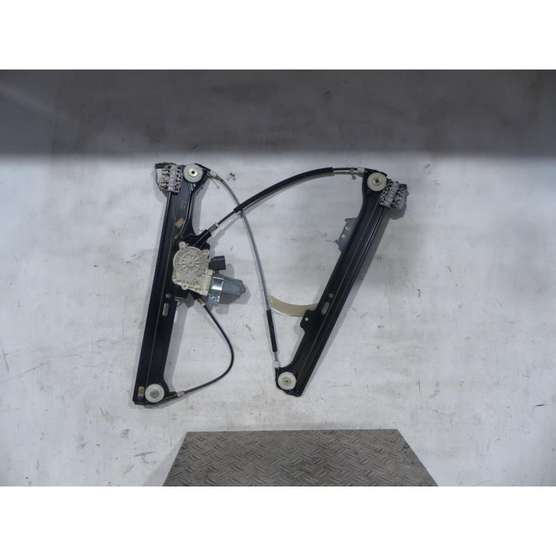 Leve vitre electrique avant gauche BMW SERIE 5 E61 Photo n°1