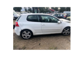 Feu arriere secondaire gauche (feux) VOLKSWAGEN GOLF 5 Photo n°5