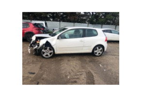 Feu arriere secondaire gauche (feux) VOLKSWAGEN GOLF 5 Photo n°9