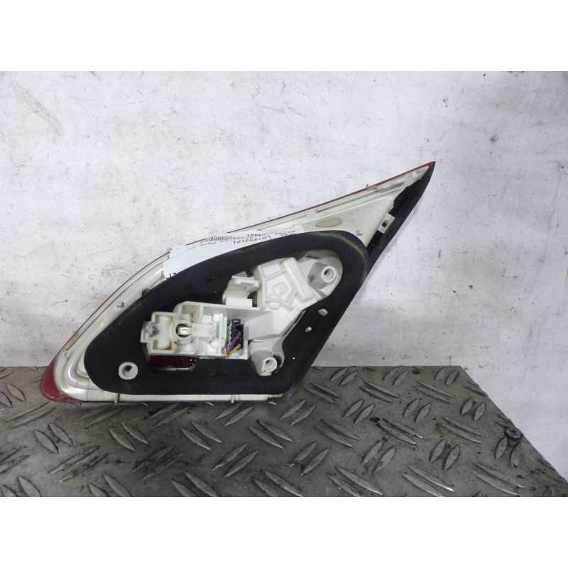 Feu arriere secondaire gauche (feux) OPEL ASTRA J Photo n°1