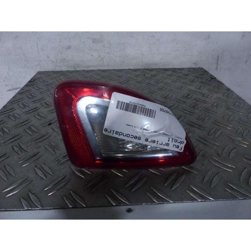 Feu arriere secondaire droit (feux) RENAULT TWINGO 2 Photo n°1