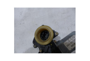 Leve vitre electrique arriere droit TOYOTA COROLLA VERSO 2 Photo n°4