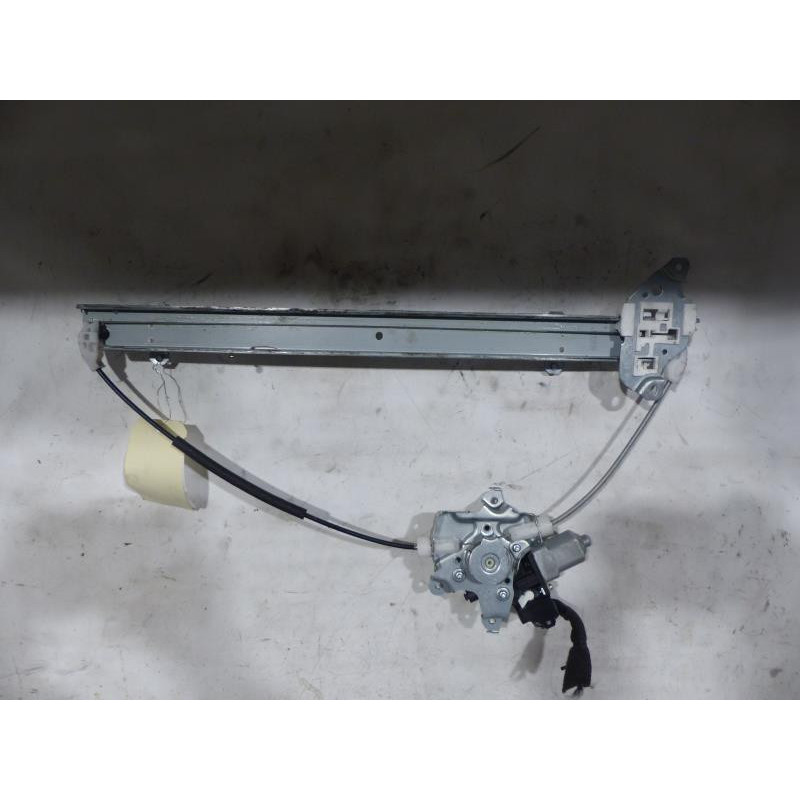 Leve vitre electrique avant droit NISSAN NV200 Photo n°1