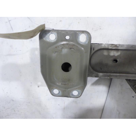 Renfort pare choc avant (traverse) PEUGEOT BIPPER