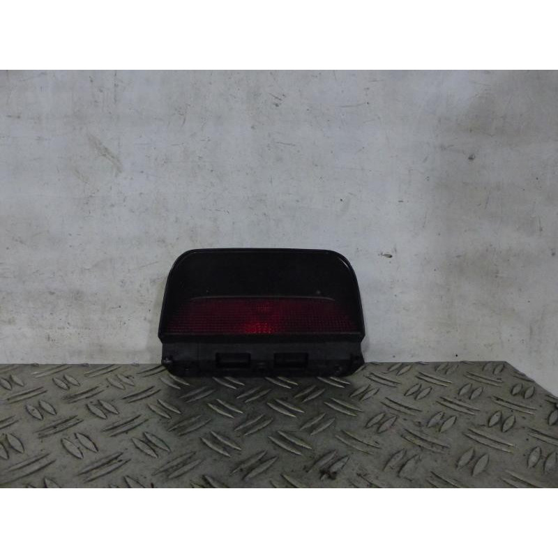 Feu arriere stop central HONDA LOGO Photo n°1