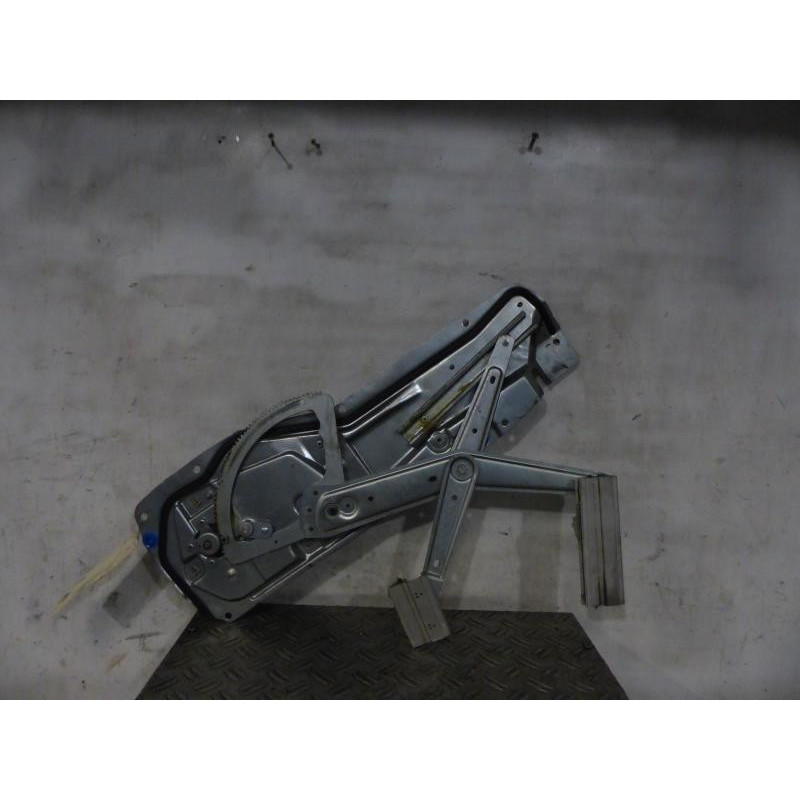 Leve vitre electrique avant droit VOLVO 850 Photo n°1