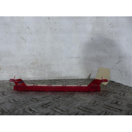 Feu arriere stop central BMW SERIE 1 E87