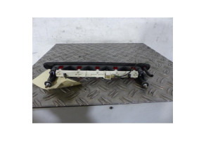 Feu arriere stop central SUZUKI SWIFT 3 Photo n°2