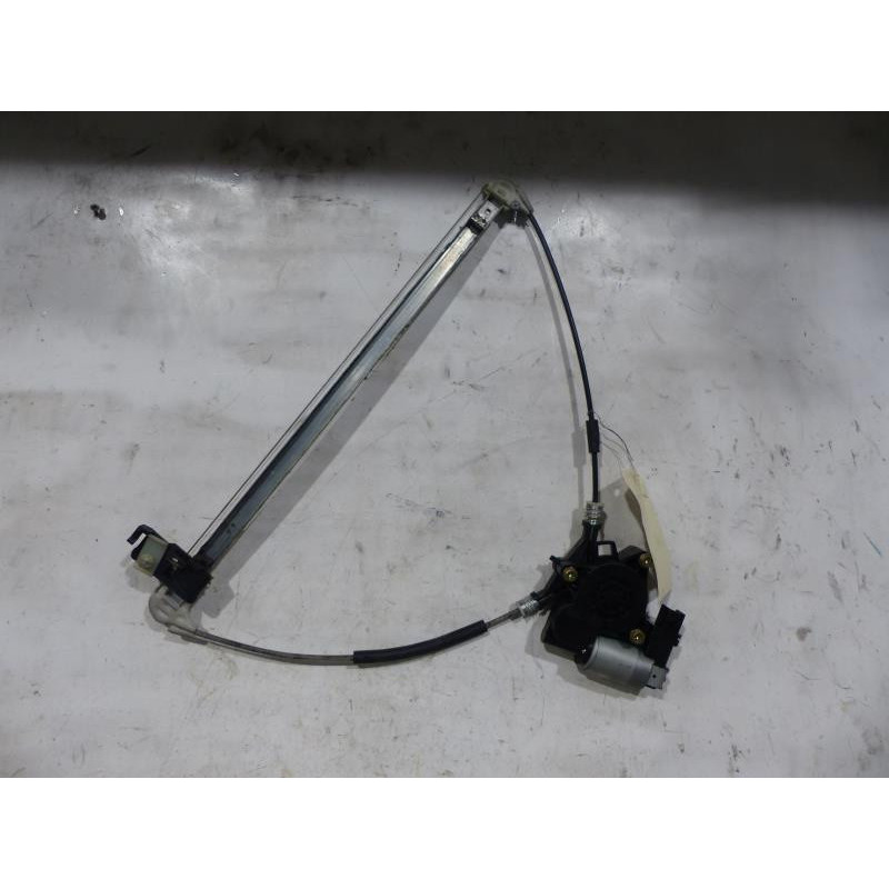 Leve vitre electrique arriere gauche MAZDA 5 1 Photo n°1