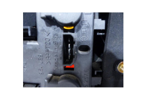 Feu arriere principal gauche (feux) SEAT IBIZA 2 Photo n°4