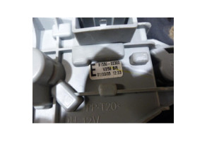 Feu arriere principal droit (feux) TOYOTA COROLLA 10 Photo n°4