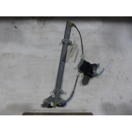 Leve vitre electrique avant droit NISSAN ALMERA TINO