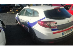 Feu arriere secondaire droit (feux) RENAULT MEGANE 3 Photo n°8