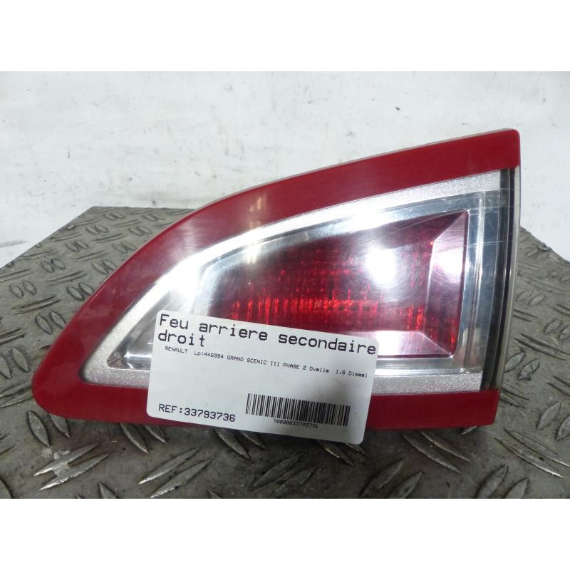 Feu arriere secondaire droit (feux) RENAULT SCENIC 3 Photo n°1