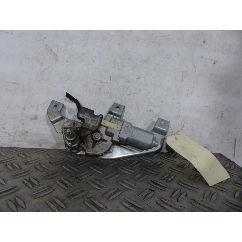 Moteur essuie glace arriere SUZUKI SWIFT 3 Photo n°1