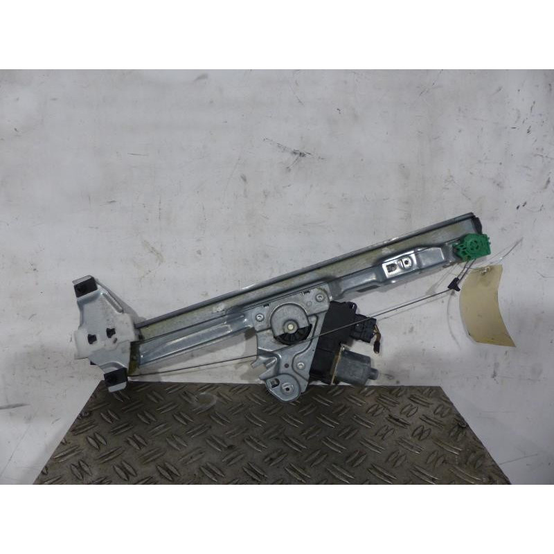 Leve vitre electrique arriere gauche PEUGEOT 308 1 Photo n°1