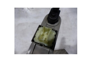 Interrupteur de leve vitre avant gauche RENAULT ZOE 1 Photo n°3