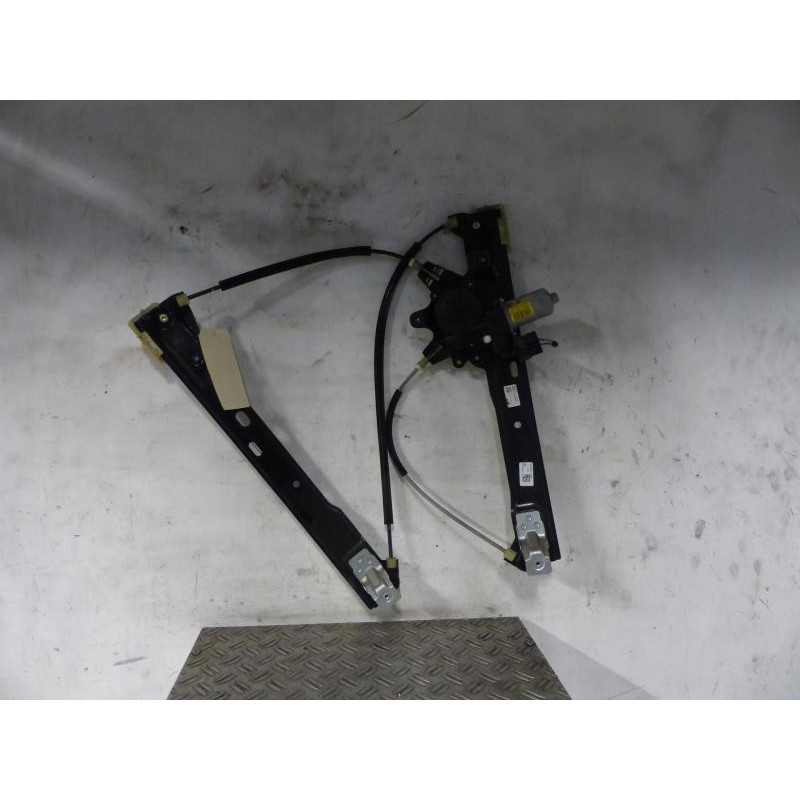 Leve vitre electrique avant gauche FORD C-MAX 2 Photo n°1