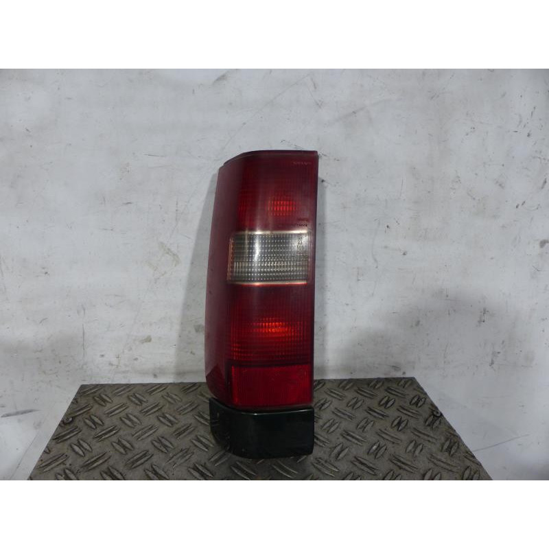 Feu arriere principal gauche (feux) VOLVO 850 Photo n°1