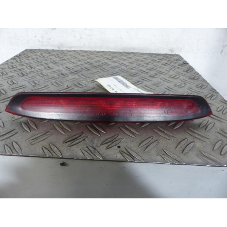 Feu arriere stop central TOYOTA COROLLA VERSO 1
