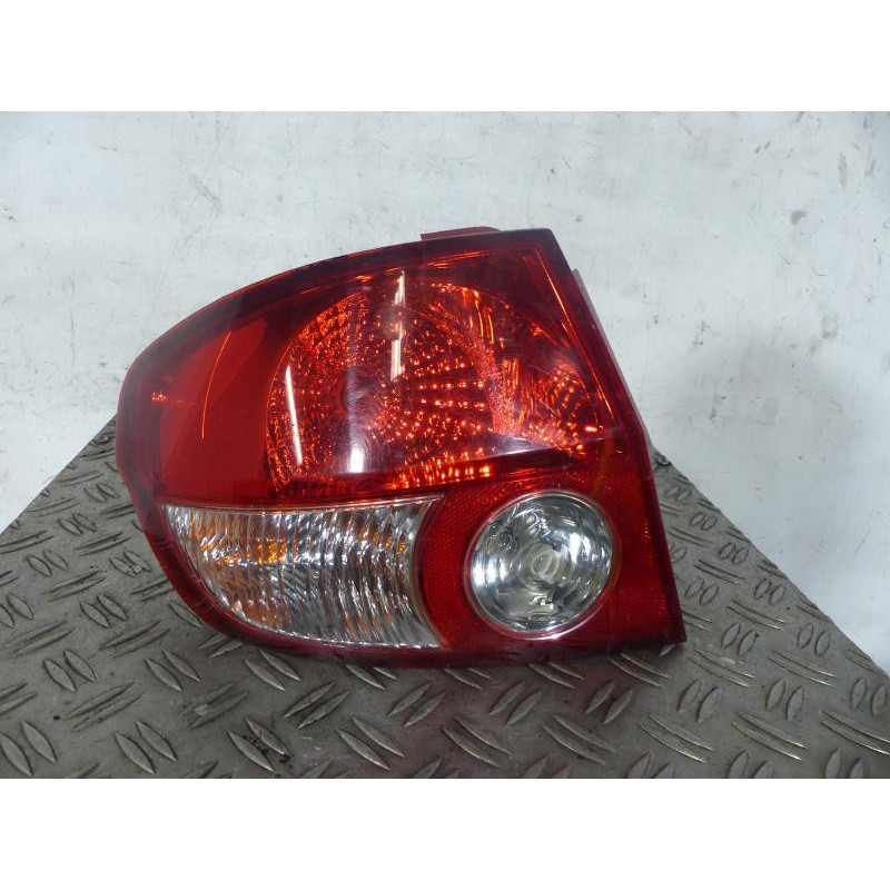 Feu arriere principal gauche (feux) HYUNDAI GETZ Photo n°1
