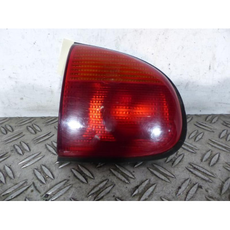 Feu arriere secondaire droit (feux) FORD ESCORT 6