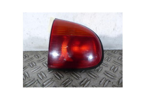 Feu arriere secondaire droit (feux) FORD ESCORT 6 Photo n°1