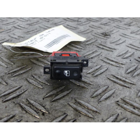 Interrupteur de leve vitre avant droit RENAULT SAFRANE