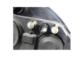 Optique avant principal gauche (feux)(phare) LANCIA YPSILON 4 Photo n°1