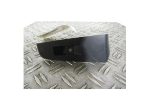 Interrupteur de leve vitre arriere droit SKODA SUPERB 2 Photo n°1