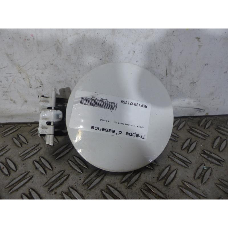 Trappe d'essence TOYOTA YARIS 3 Photo n°1