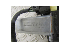 Leve vitre electrique arriere droit MERCEDES CLASSE C 203 Photo n°3