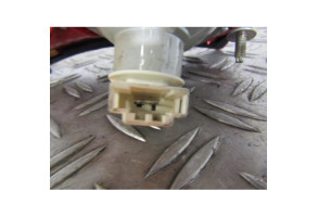 Feu arriere secondaire droit (feux) VOLKSWAGEN GOLF 5 Photo n°3