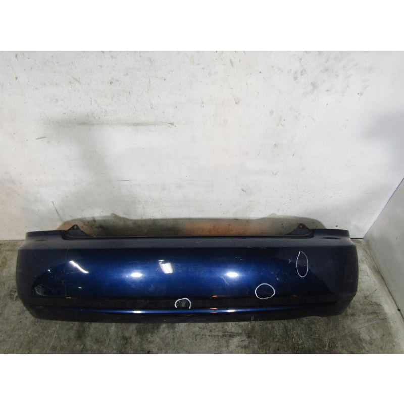 Pare choc arriere KIA CERATO Photo n°1