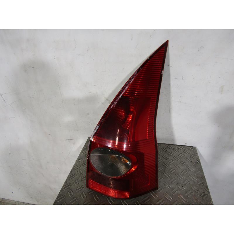 Feu arriere principal droit (feux) RENAULT MEGANE 2 Photo n°1