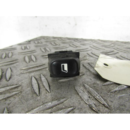 Interrupteur de leve vitre avant droit CITROEN BERLINGO 1