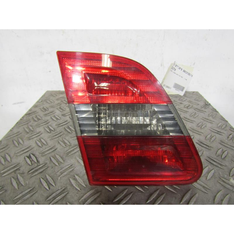 Feu arriere secondaire gauche (feux) MERCEDES CLASSE B 245 Photo n°1