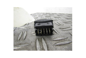 Interrupteur de leve vitre avant droit CITROEN XSARA PICASSO Photo n°2