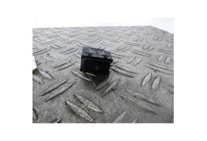 Interrupteur de leve vitre avant droit VOLKSWAGEN GOLF 4 Photo n°1